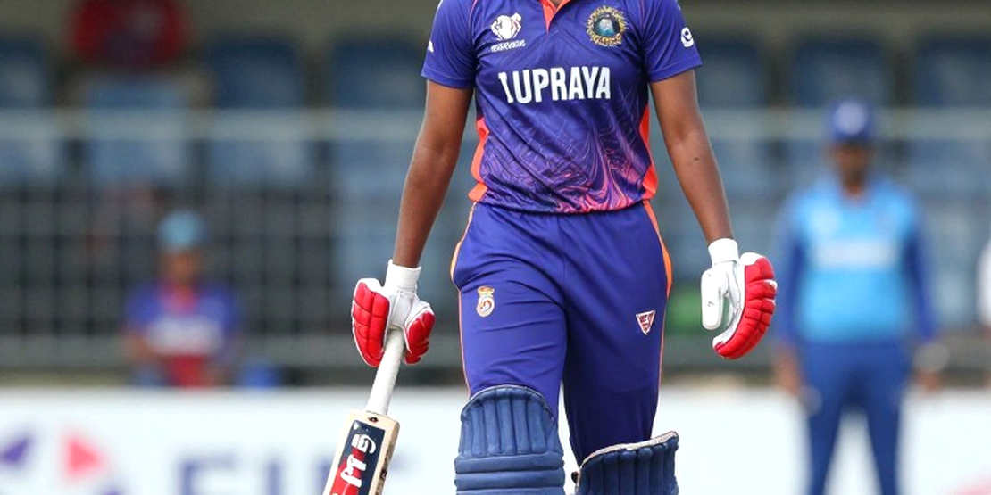 छह ओवर में 118: अभिषेक शर्मा की 38 गेंद की सदी, और वह एक फैसला जिसने न्यूज़ीलैंड की सीरीज़ खत्म कर दी छह ओवर में 118: अभिषेक शर्मा की 38 गेंद की सदी, और वह एक फैसला जिसने न्यूज़ीलैंड की सीरीज़ खत्म कर दी
